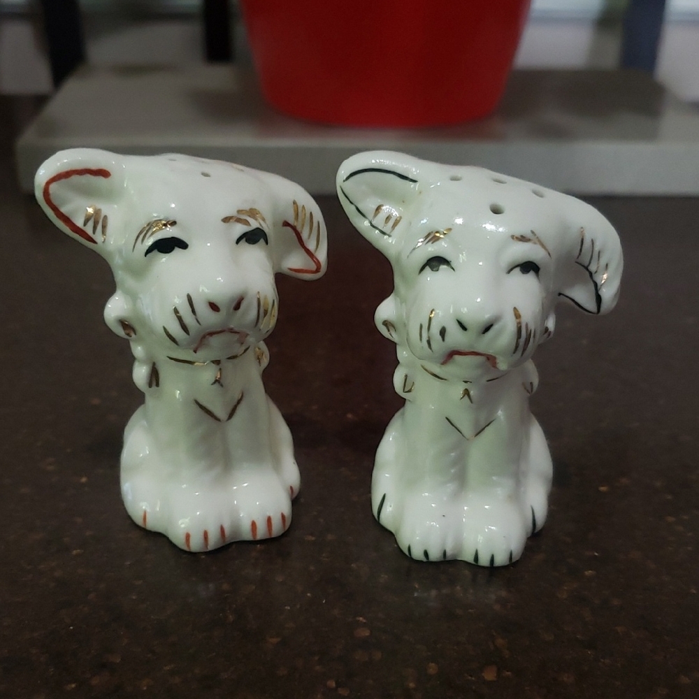 Vintage White Dog Salt & Pepper Shakers, Gold, Red & Black Accents, 2 3/4” Tall